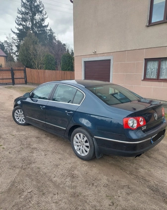 Volkswagen Passat cena 25000 przebieg: 189000, rok produkcji 2008 z Ząbki małe 56